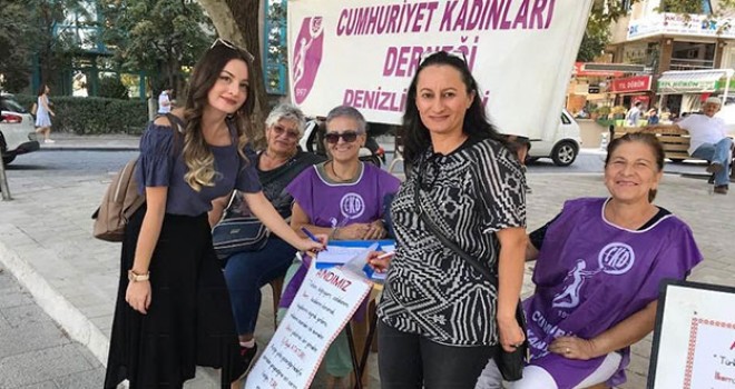 Cumhuriyet Kadınları Derneği ‘Andımız’ı geri istiyor