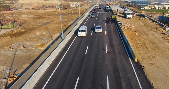 Hal Kavşağı'nda Denizli-İzmir yönü trafiğe açıldı